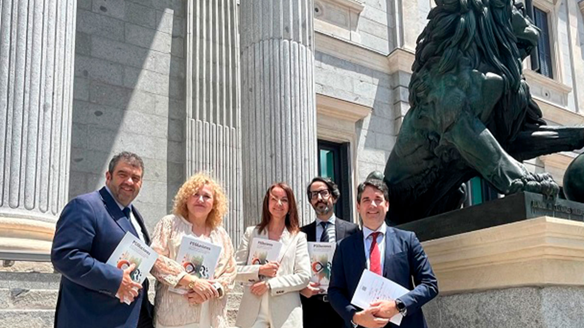 Acción Psoriasis reclama en el Congreso garantías para mejorar el cuidado de los pacientes