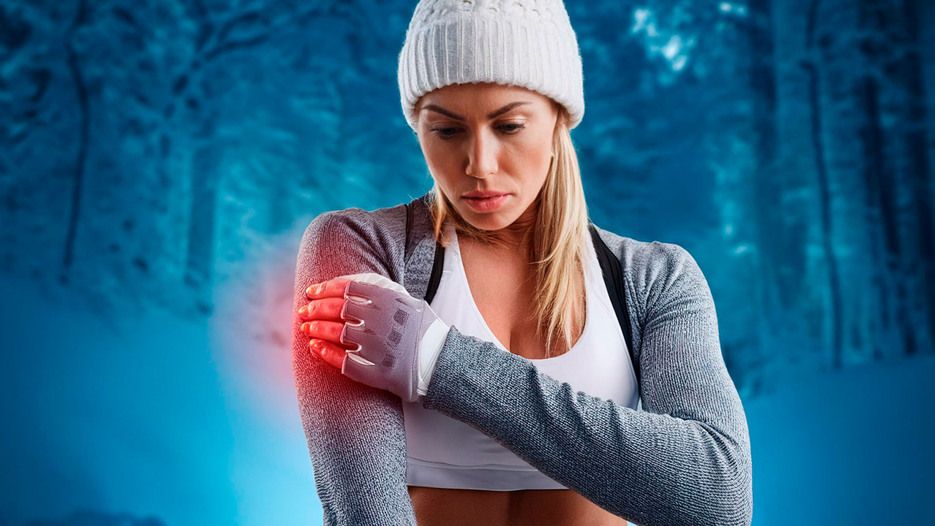 Mujer con dolor muscular en el hombro en invierno