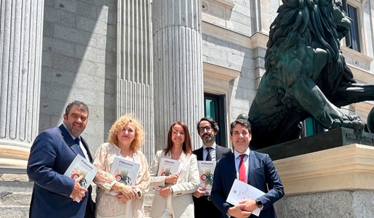 Acción Psoriasis reclama en el Congreso garantías para mejorar el cuidado de los pacientes